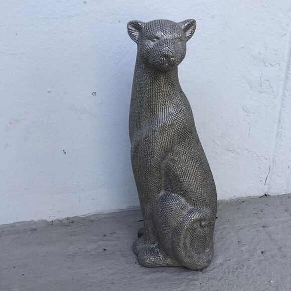 Silver Cat   - Picture 1 of 6